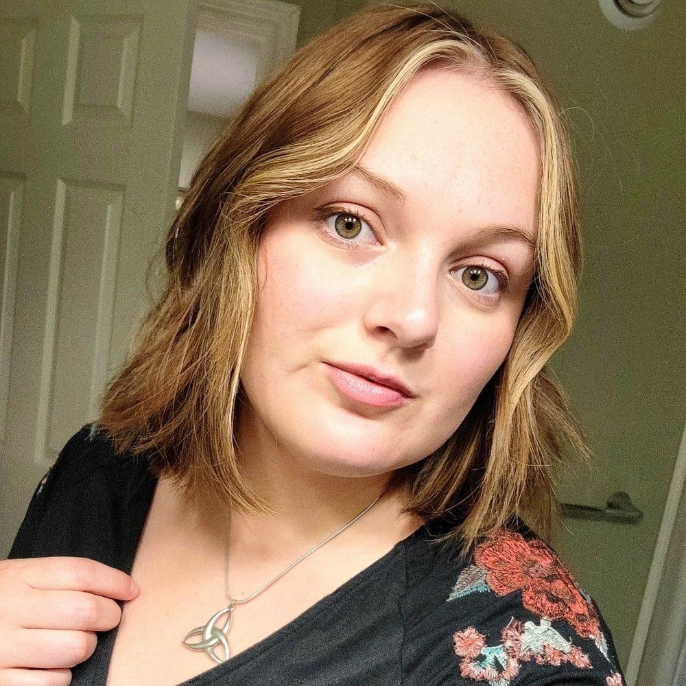 Meet your Posher, Erin